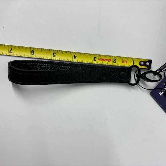 Alford Designs Leather Handmade Wristlet Black Paisley Embossed - Picture 5 of 6